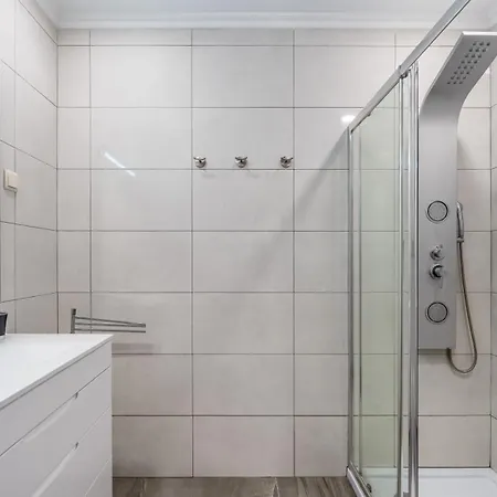 Bright 1bdr Flat In By Lovelystay Lägenhet Albufeira